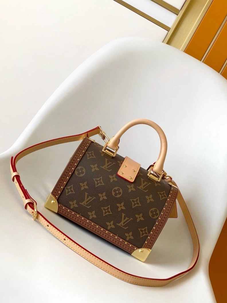 Stylish LX Speedy Bags 10819