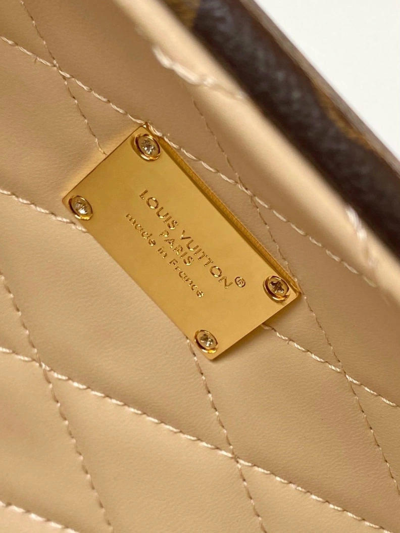 Stylish LX Speedy Bags 10819