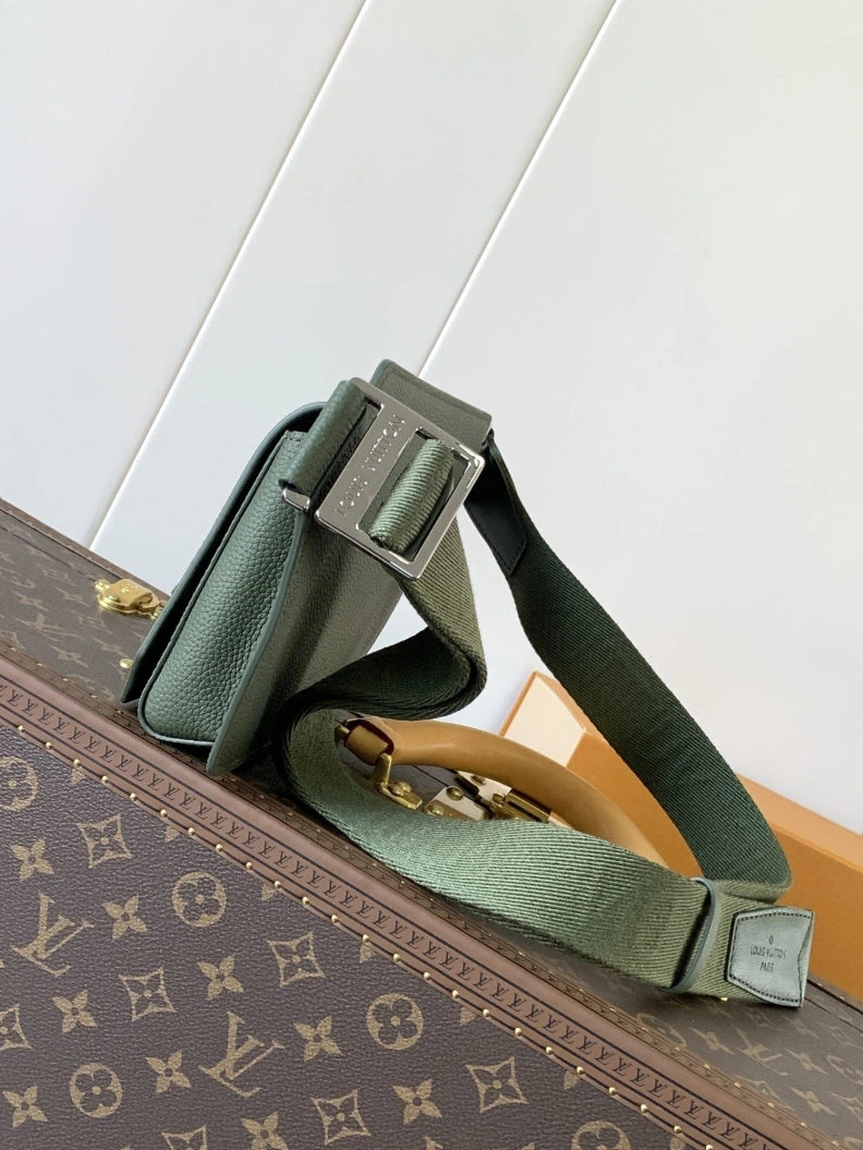 Trendsetting LX Waist & Chest Packs 10470