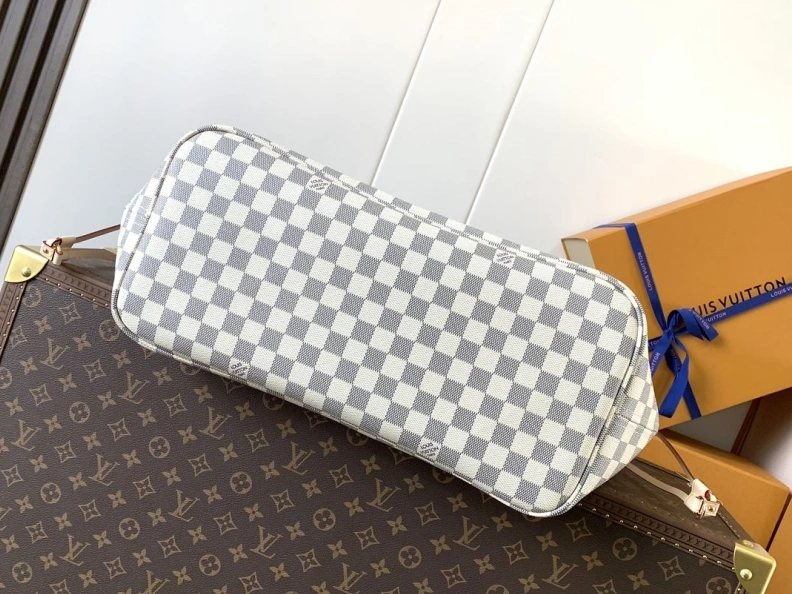 Fashionable LX Shopping Bags 10974