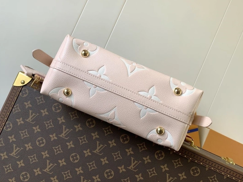 DailyWear LX Top Handle Bags 10665