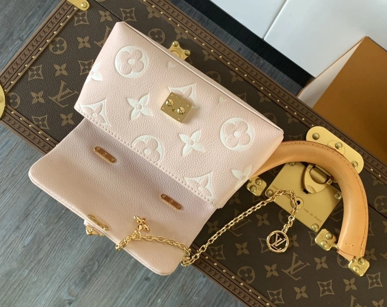 LX Top Handle Bags GoAnywhere 10663