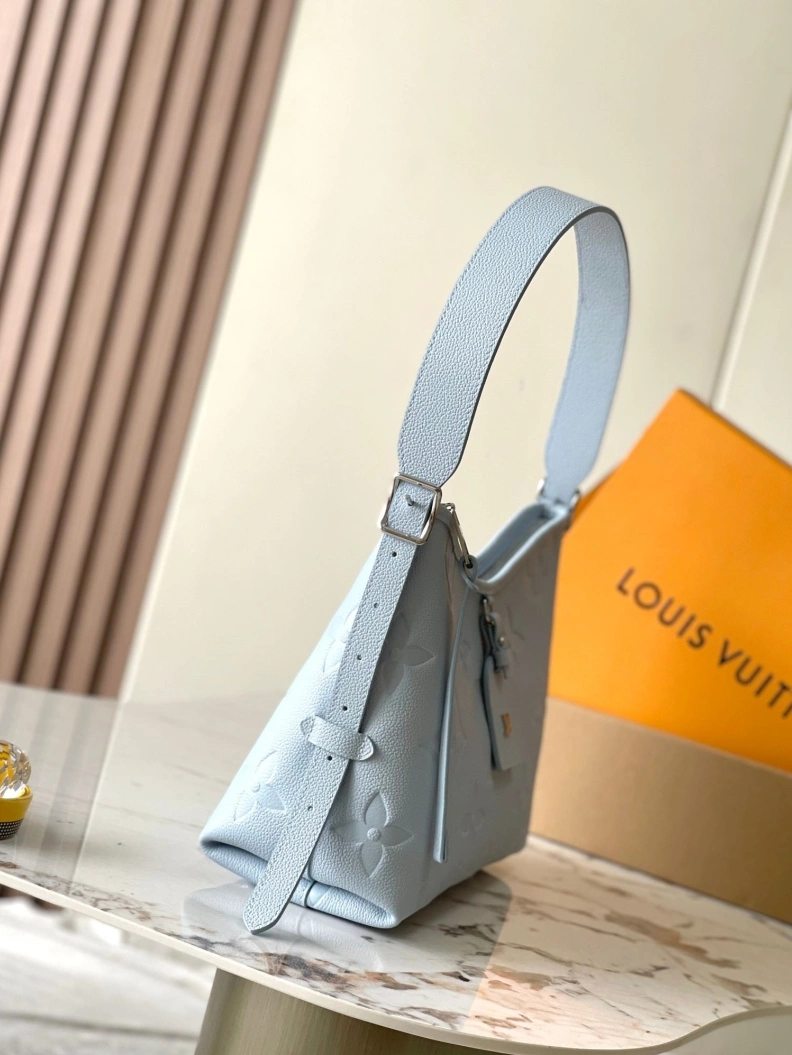 Refined LX Top Handle Bags 10660