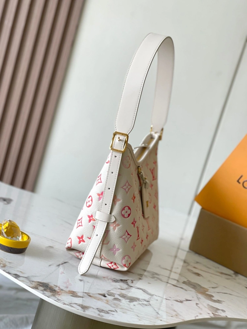 Resilient LX Top Handle Bags 10672