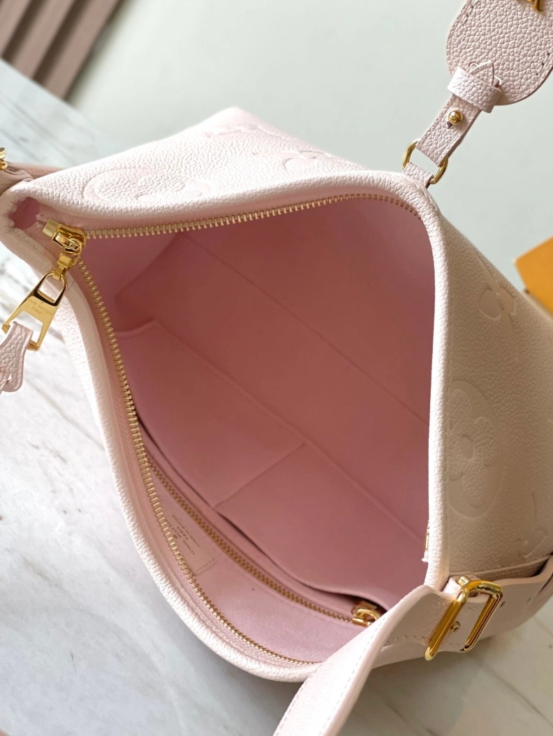 LX Top Handle Bags Compact 10674