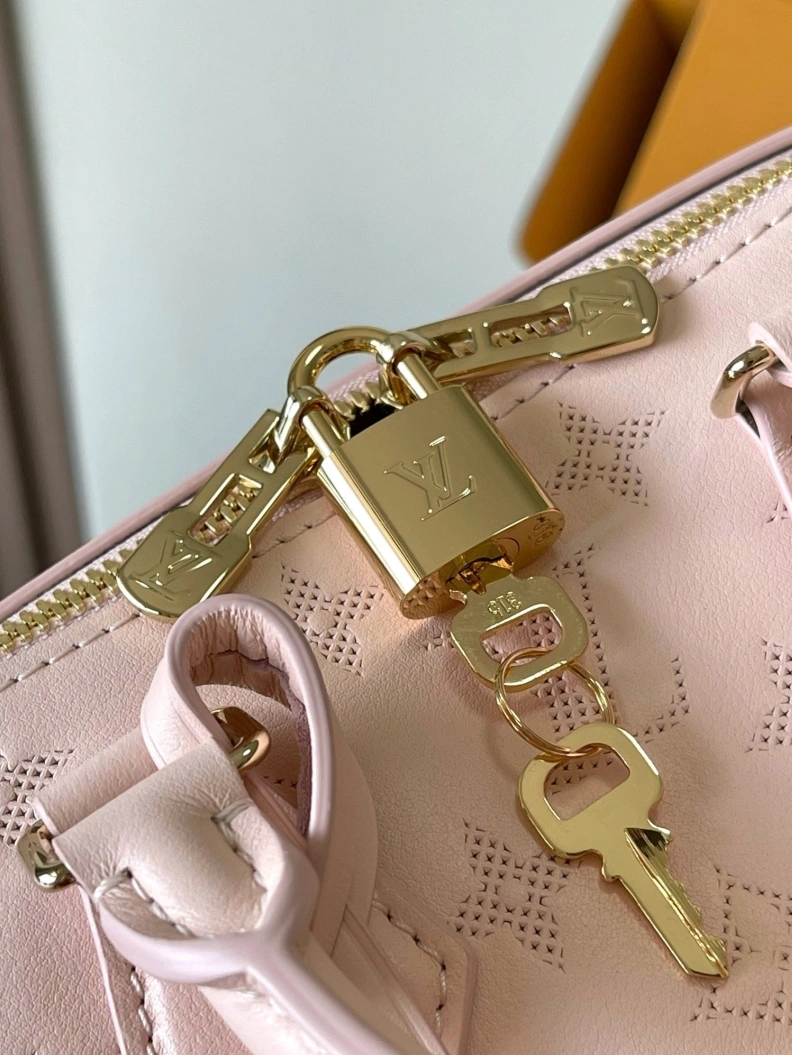 Comfortable LX Speedy Bags 10803