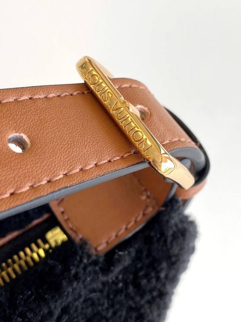 LX Top Handle Bags Efficient 10677