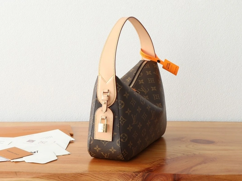 LX Top Handle Bags Resilient 10669