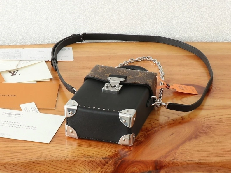 Refined LX Top Handle Bags 10640
