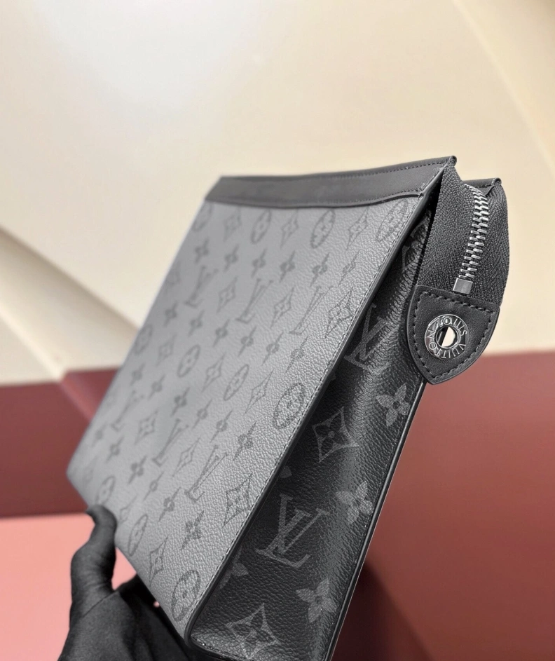 Refined LX Clutch Bags 11570
