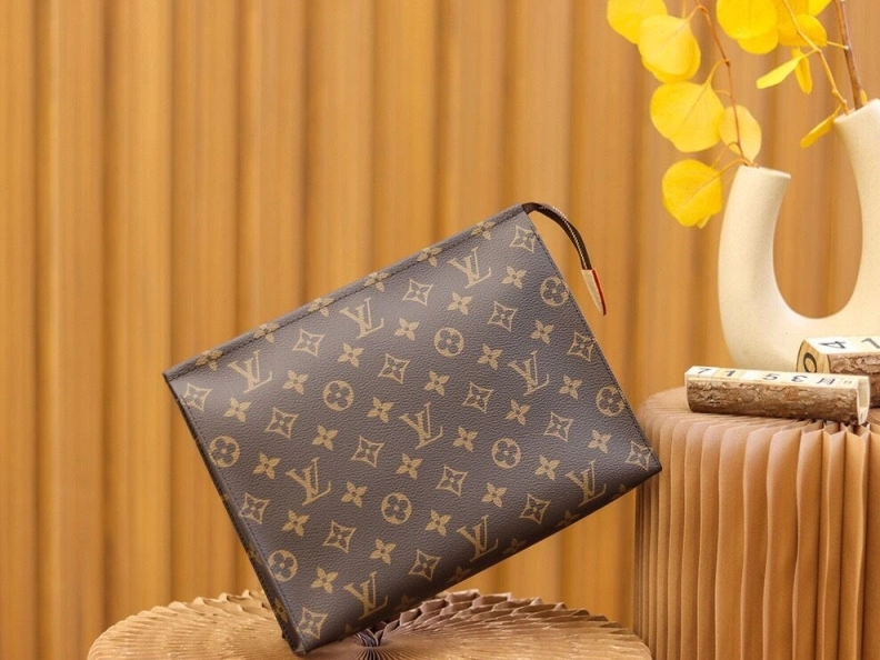 Bright LX Clutch Bags 11582