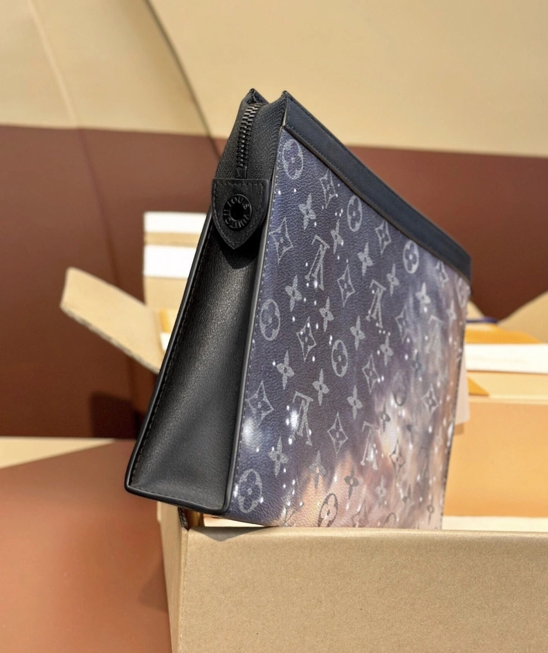 Comfortable LX Clutch Bags 11587