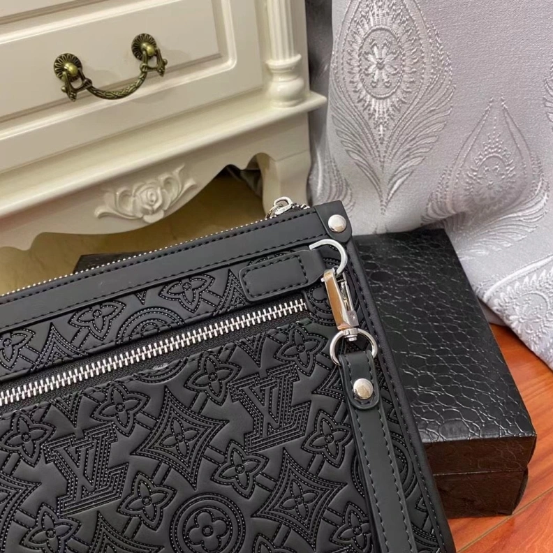 Cozy LX Clutch Bags 11555