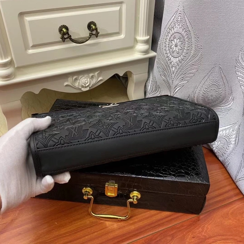Cozy LX Clutch Bags 11555