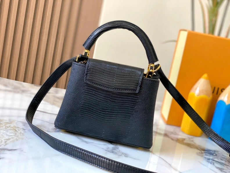 LX Caxucines Bags Functional 11726