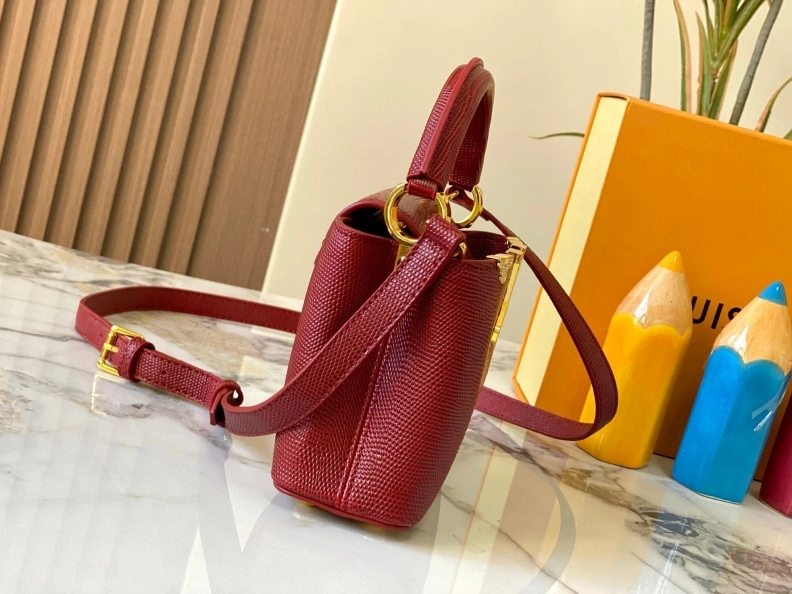 LX Caxucines Bags Compact 11712