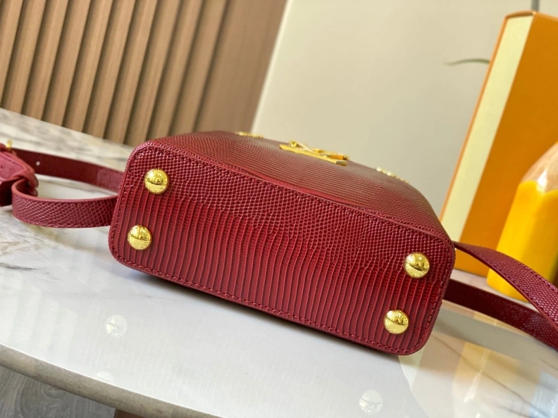 LX Caxucines Bags Compact 11712