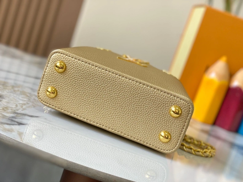 LX Caxucines Bags Compact 11676
