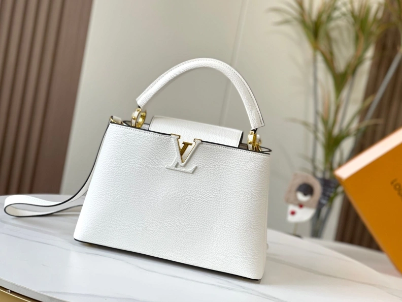 Resilient LX Caxucines Bags 11640