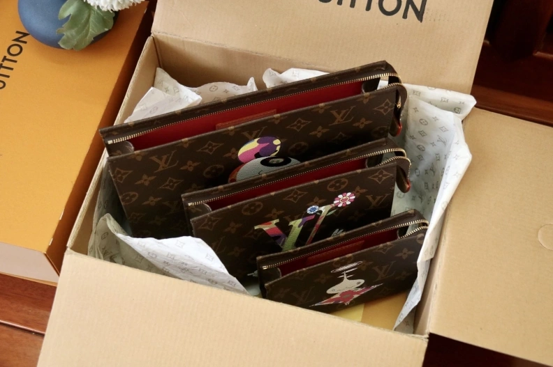 LX Clutch Bags Flexible 11562