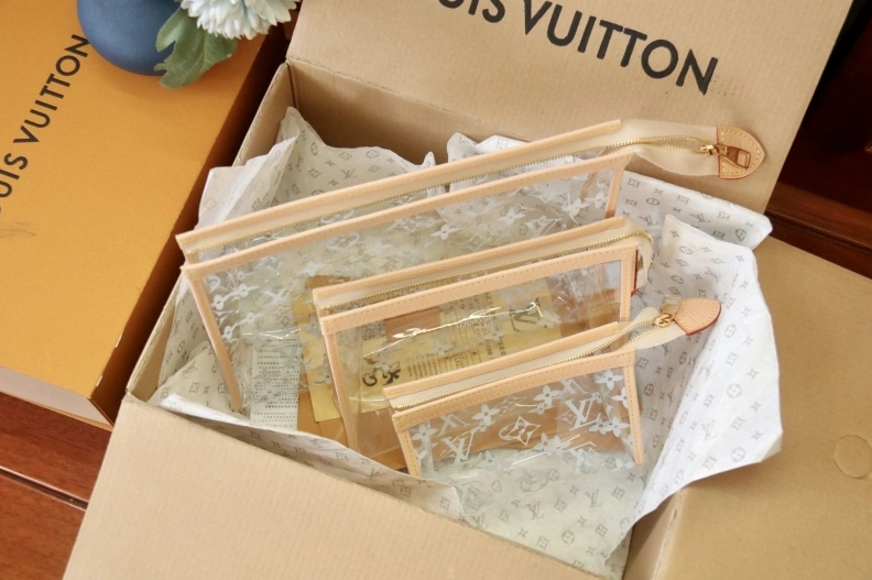 Compact LX Clutch Bags 11553