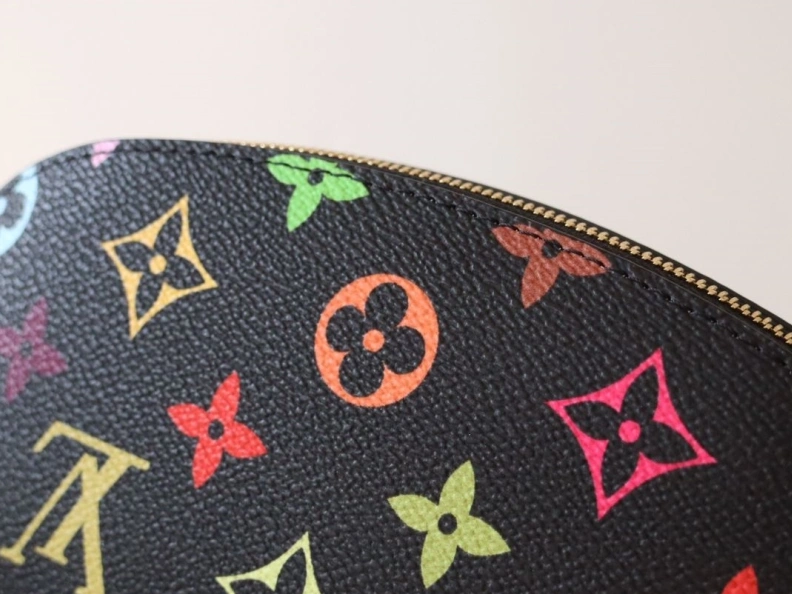 Durable LX Clutch Bags 11550