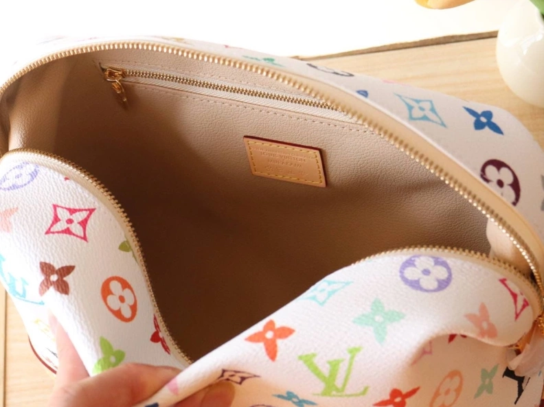 StreetReady LX Cosmetic Bags 11510