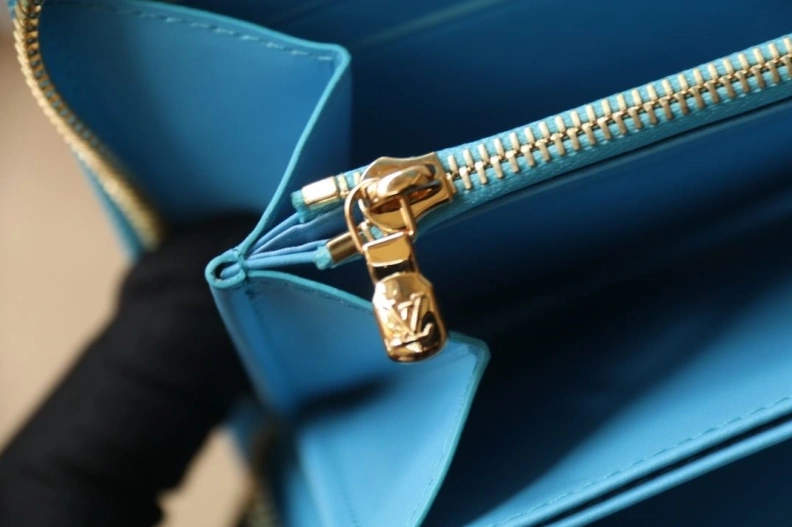 LX Wallets Flexible 9829