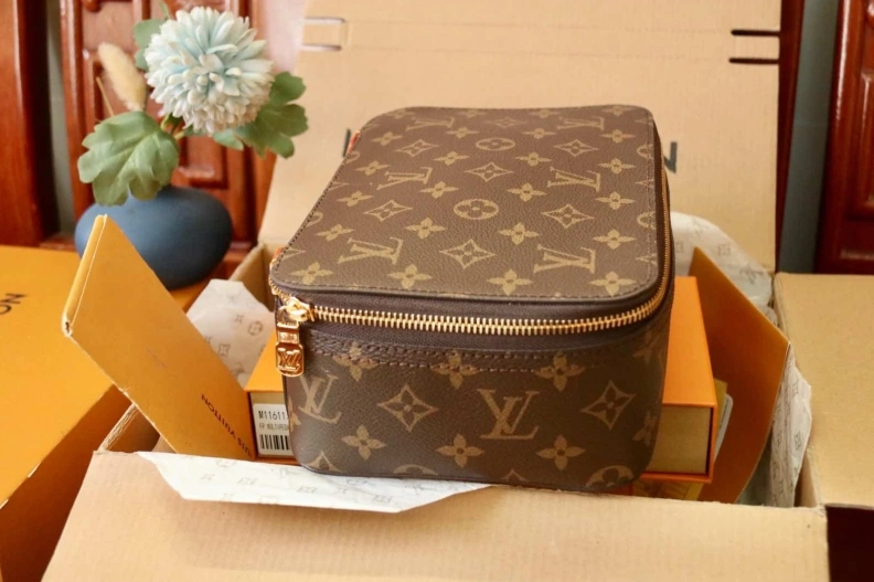 LX Cosmetic Bags StreetReady 11509