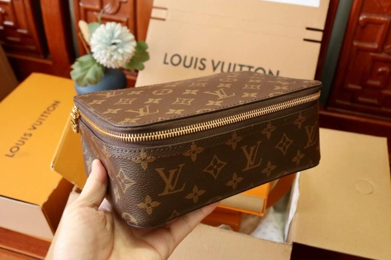 LX Cosmetic Bags StreetReady 11509