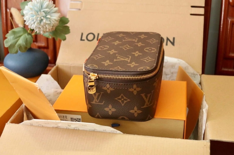 NewStyle LX Cosmetic Bags 11522