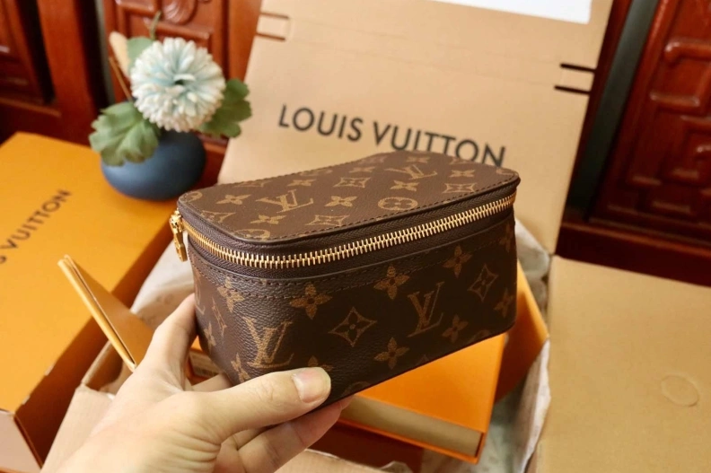 NewStyle LX Cosmetic Bags 11522