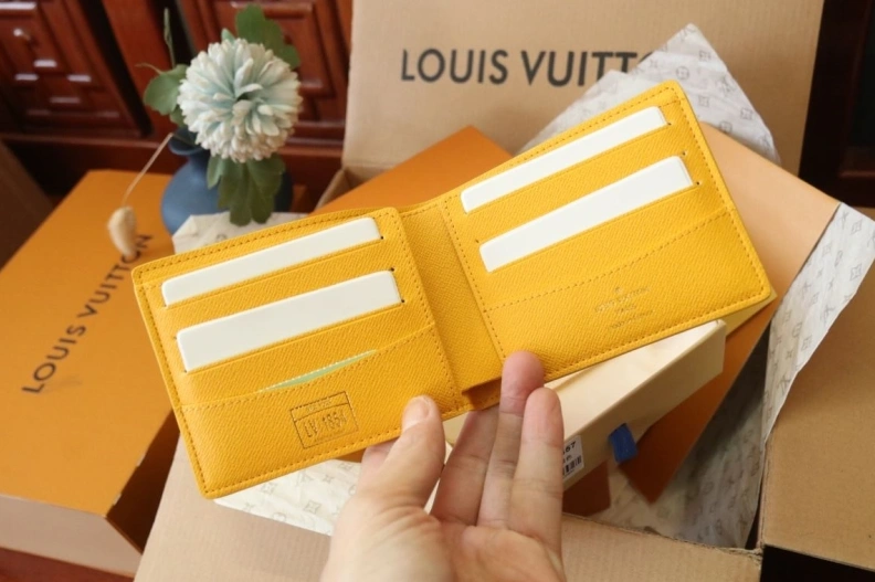 LX Wallets Stylish 9805
