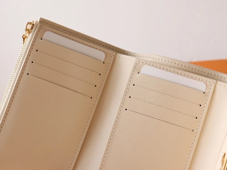 Functional LX Wallets 9775