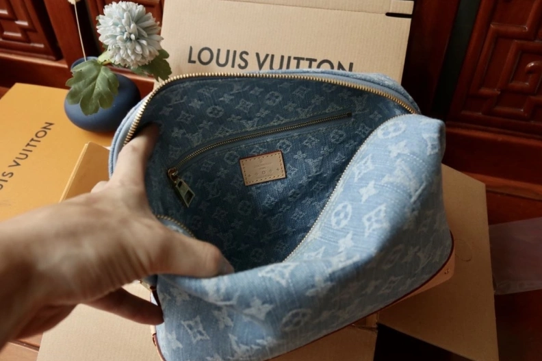 LX Cosmetic Bags DailyWear 11519