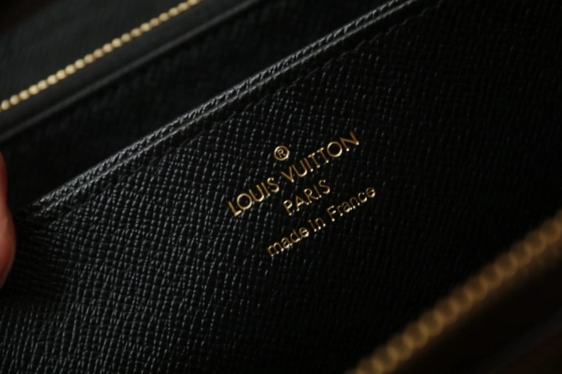 Cozy LX Wallets 9773