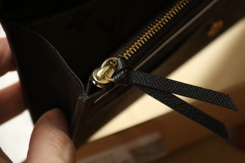 Refined LX Wallets 9768