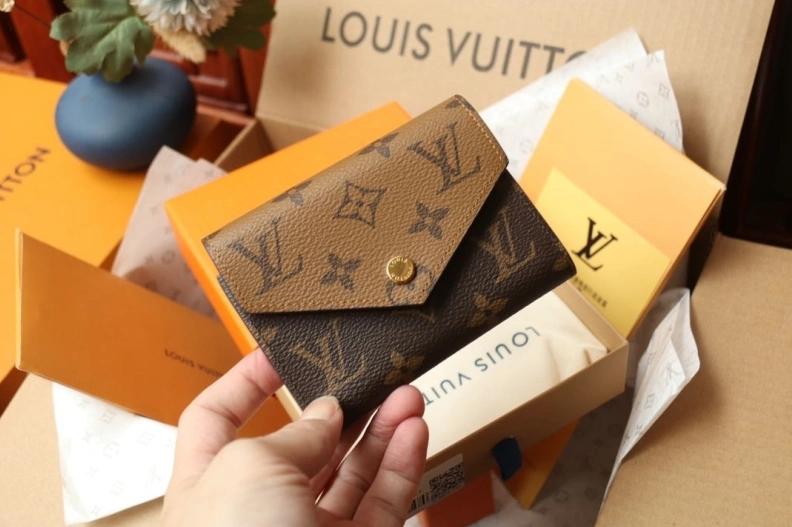 LX Wallets Sophisticated 9771