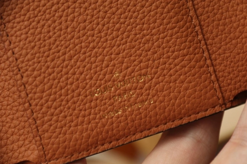 LX Wallets Refined 9763