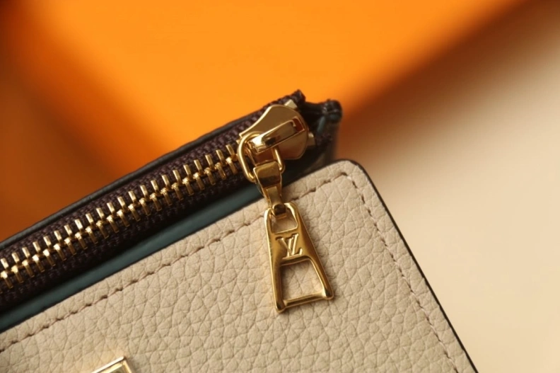 WellDesigned LX Wallets 9762