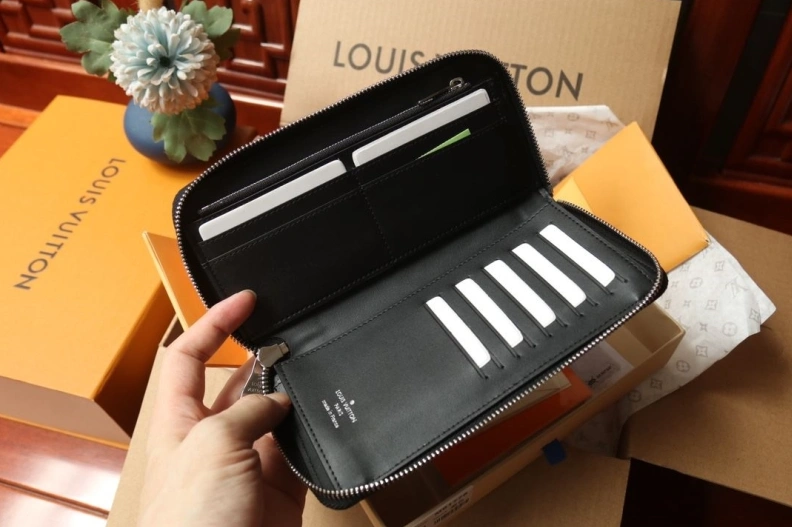 LX Wallets Affordable 9760