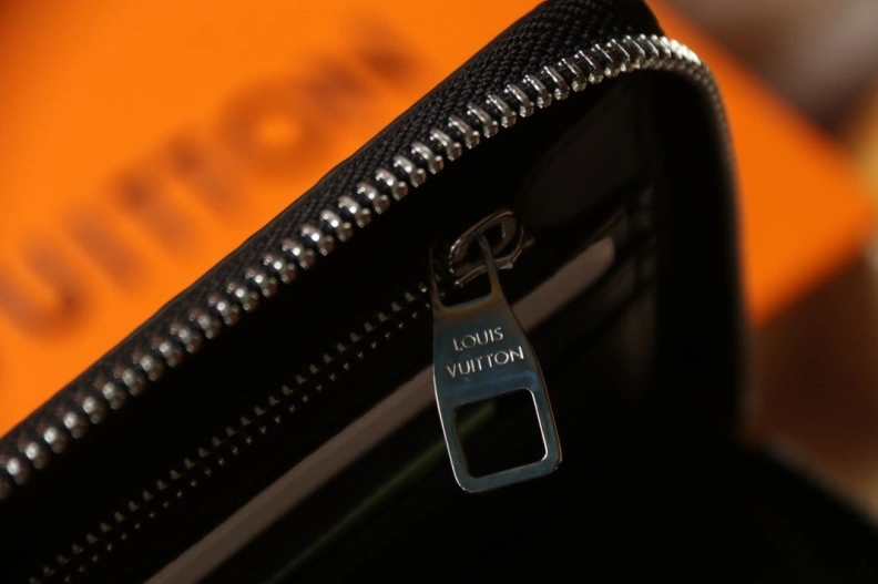 LX Wallets Affordable 9760