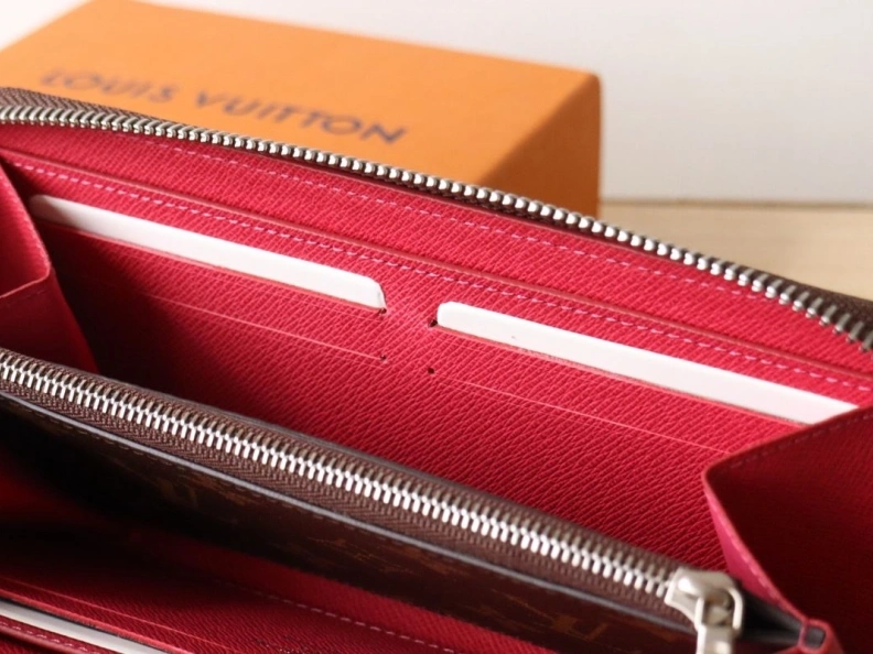 AllSeason LX Wallets 9757