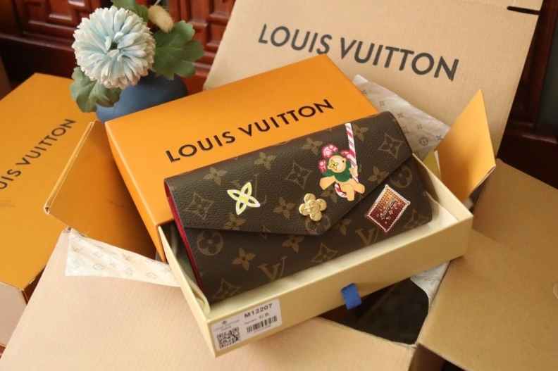 Versatile LX Wallets 9758