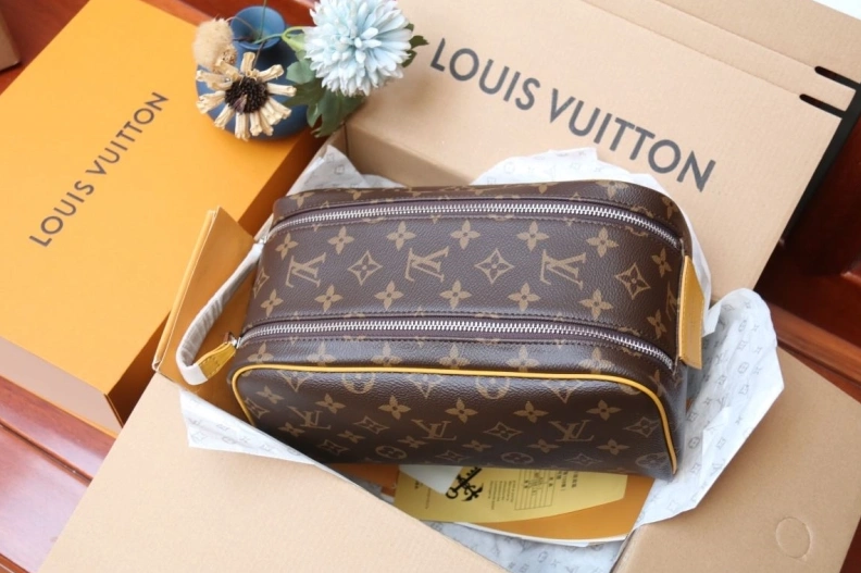 Functional LX Cosmetic Bags 11521