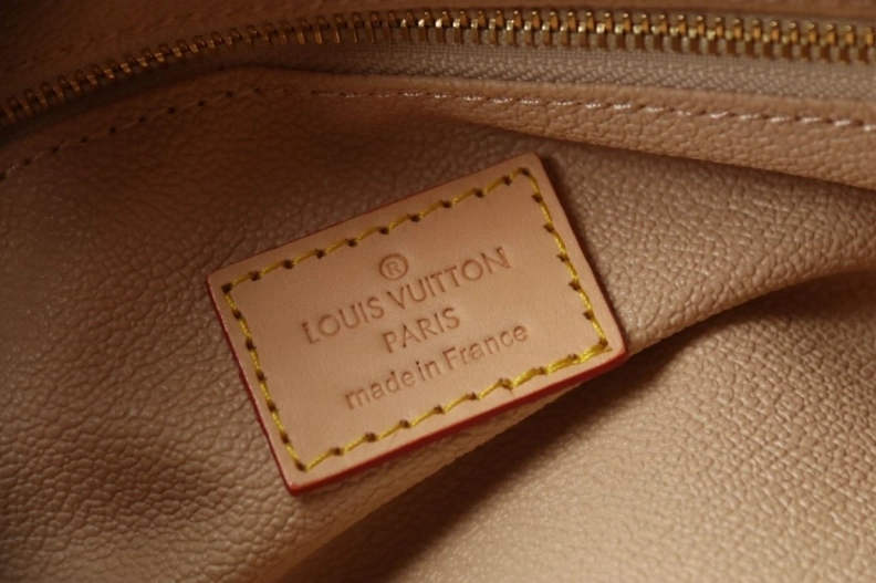 Reliable LX Cosmetic Bags 11499