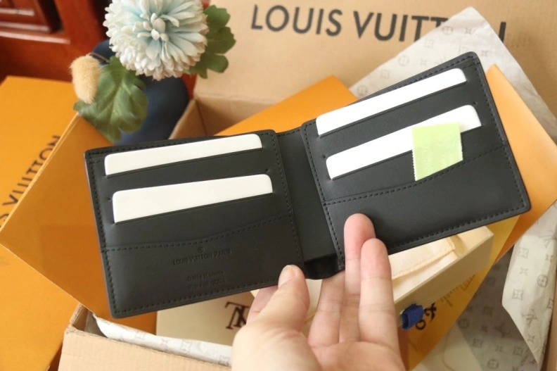 Reliable LX Wallets 9819
