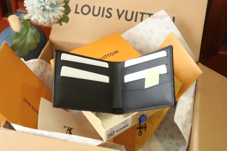 Reliable LX Wallets 9819