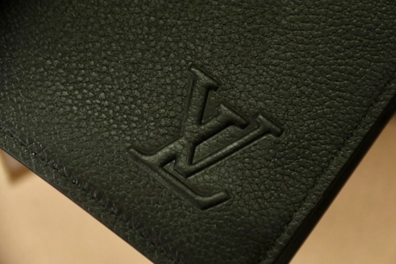 LX Wallets Modern 9831