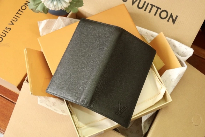 LX Wallets Modern 9831